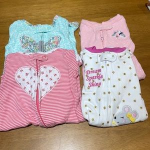 4 Zipper NB Pajamas